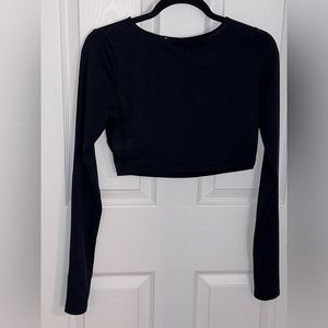 Forever 21 workout crop top with back cut out